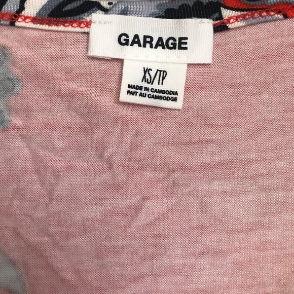 Floral Print Crop Top - Picture 3 of 3